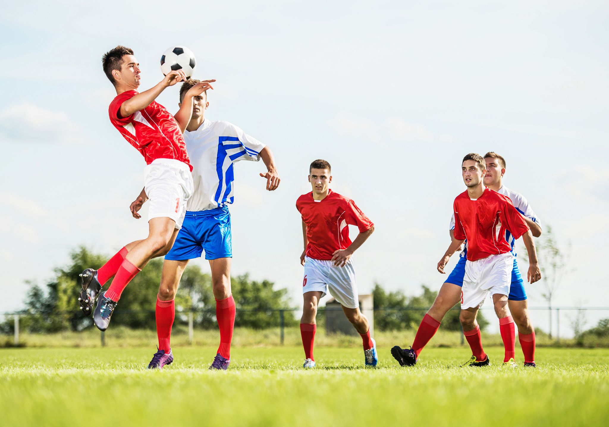 IM体育平台-足球精彩比拼，激烈角逐吸睛