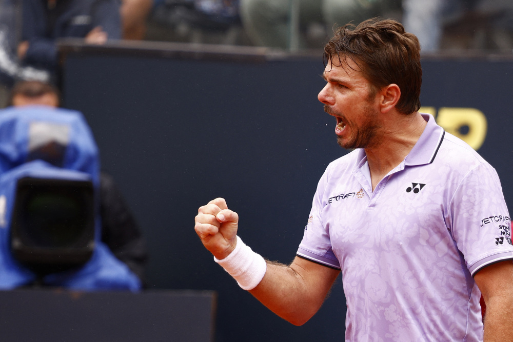 欧洲网球队爆冷世界网球队，瓦林卡绝境逆转